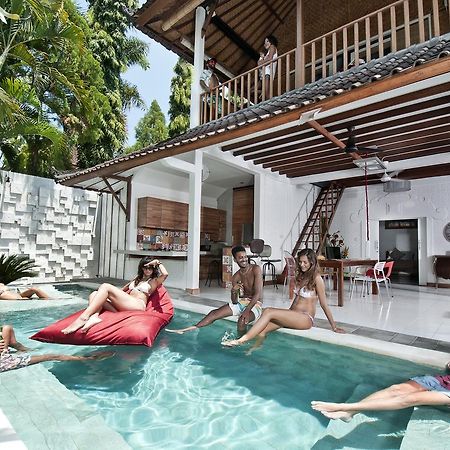 3Br Villa Hari - Minggu Villas Seminyak Extérieur photo